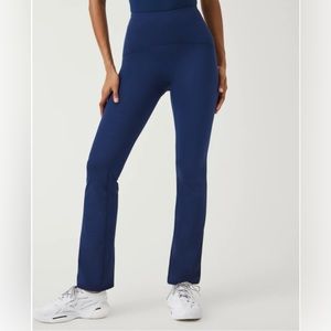 Spanx- Booty Boost Yoga Pant - Size Small, Midnight Blue, NWT